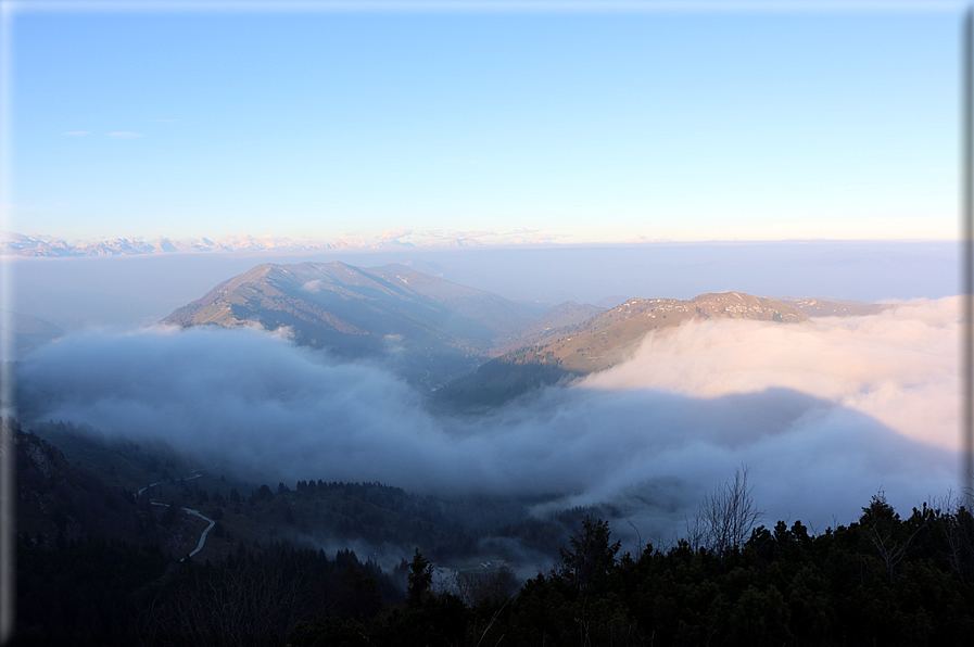 foto Cima Grappa in Autunno